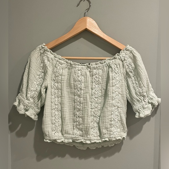 American Eagle Outfitters 100% Cotton Mint Green Peasant Crop Top-Size Small - Picture 5 of 7